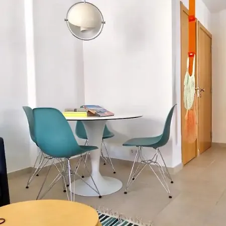 Casa Oliveira * Lagos